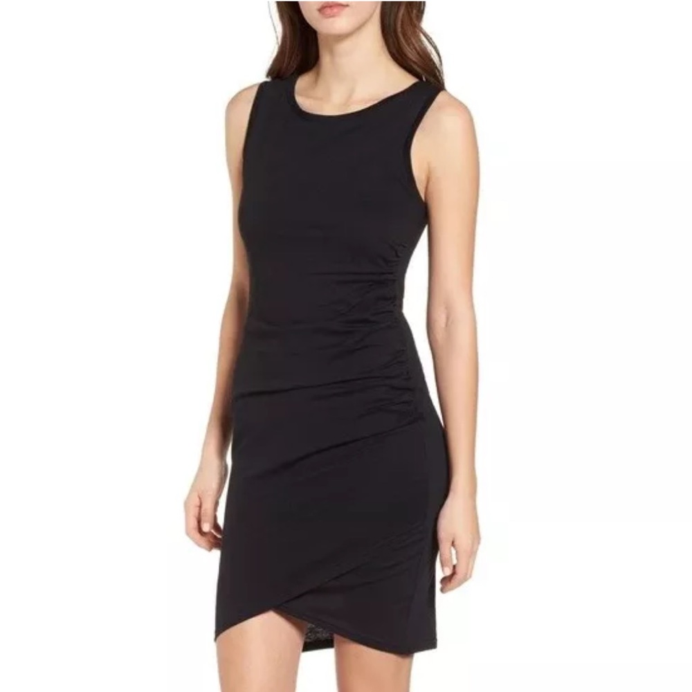 Leith black sleeveless tank bodycon tshirt dress with side ruching size XS.